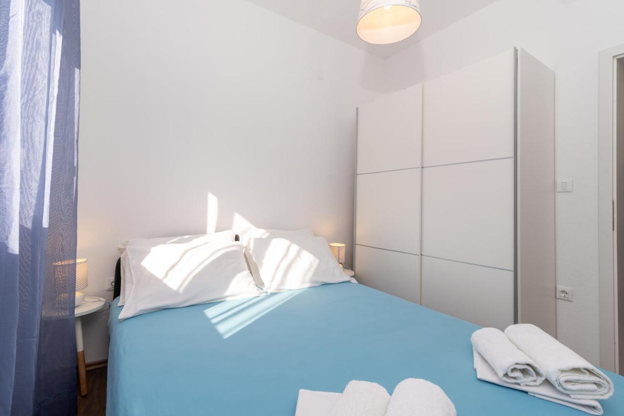 Apartments Bruna Trogir Exterior foto